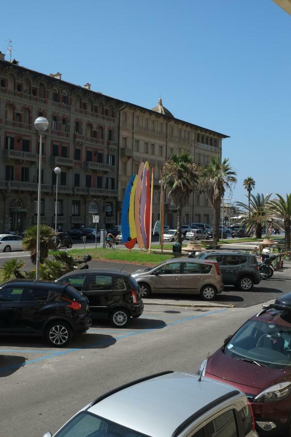 211 Underground Hotel Viareggio Eksteriør billede